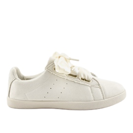 AM-8105 beige suede sneakers