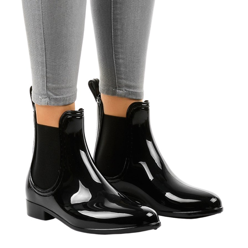 Black short rain boots with an elastic LFF10-1