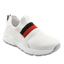 White sports slip-on shoes NB256P-1