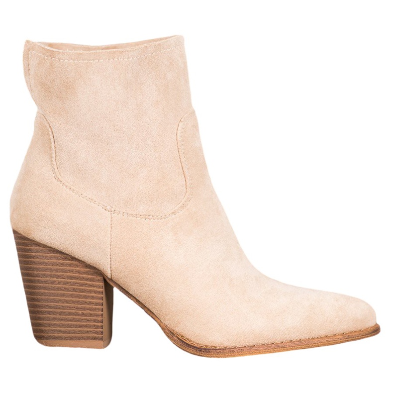 Seastar Slip-on boots on a post beige