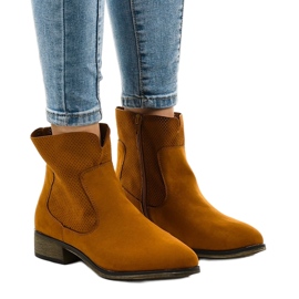 22M brown cowboy boots 22M brown cowboy boots