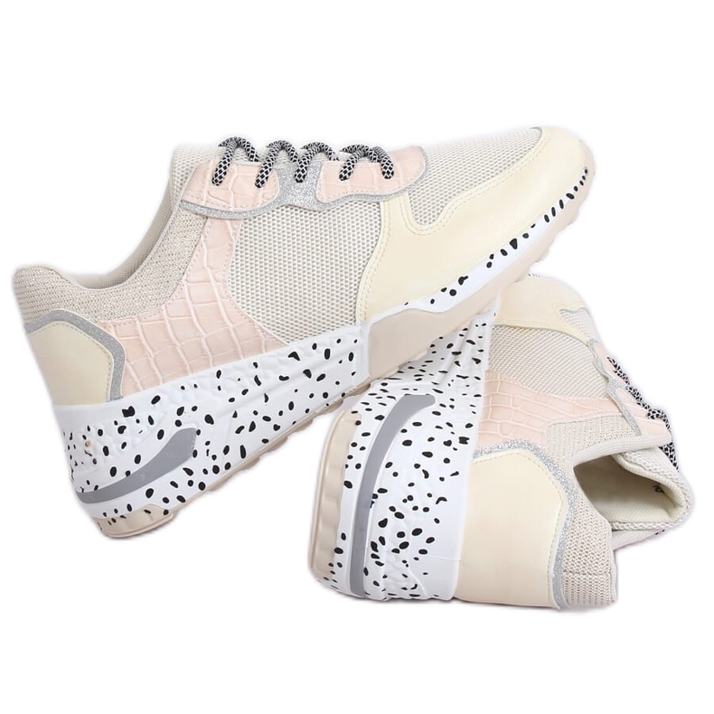 Beige sports shoes YL-22 Beige