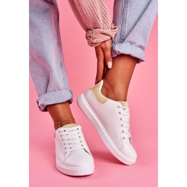 SEA White sports shoes with a beige LA85 heel counter brown SEA White sports shoes with a beige LA85 heel counter brown