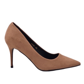 Beige classic X8053 suede heels