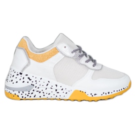 SHELOVET Sneakers With Mesh white