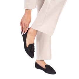 Loafers with fringes black