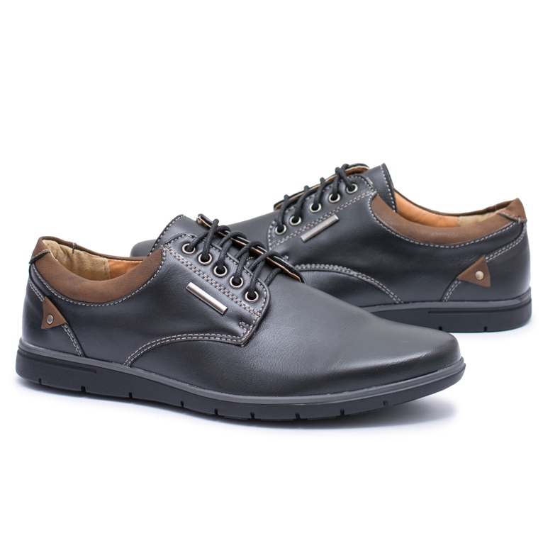Men's black Efrato shoes