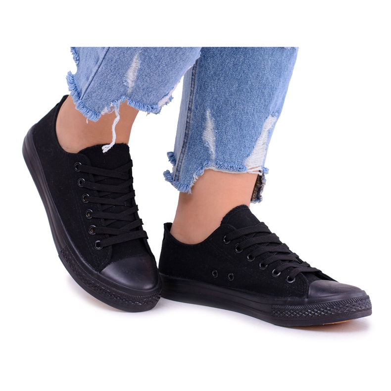 Black Women's Classic Sneakers Omerta Black Women's Classic Sneakers Omerta