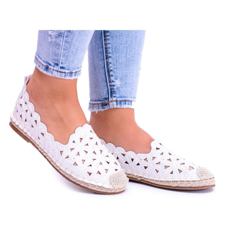 Lu Boo Women's Ballerinas White Espadrilles Macarena Flowers