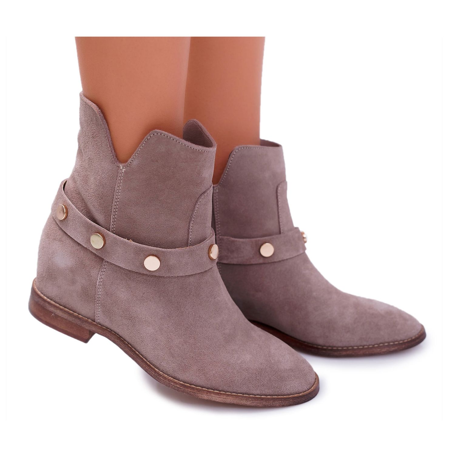 beige flat boots