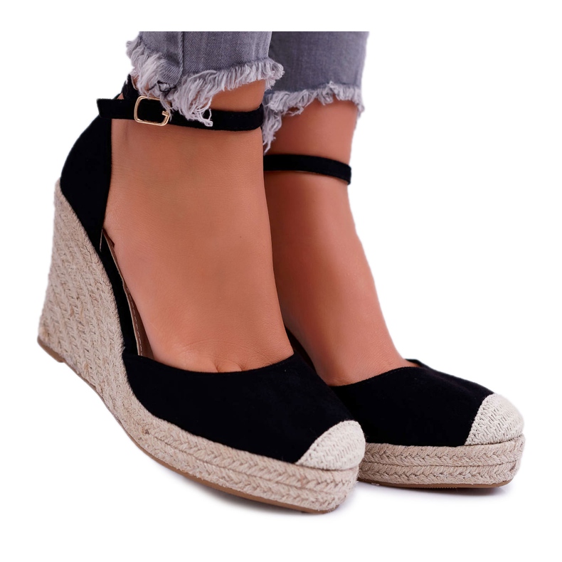 BUGO Women's Sandals On A Wedge Linen Black Tammaris
