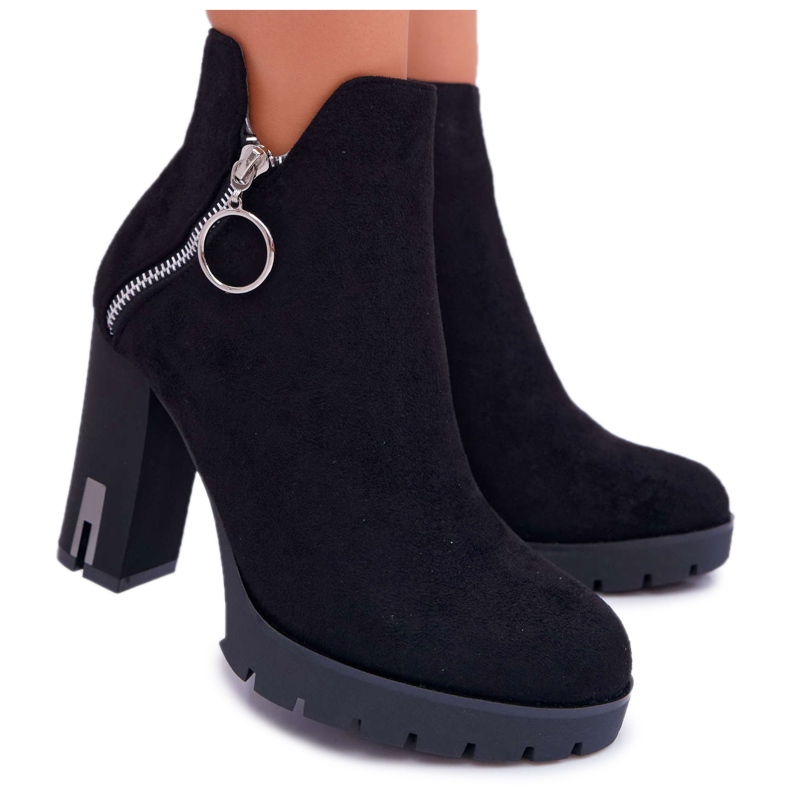 BUGO Women's boots on a high heel Black DubiDa