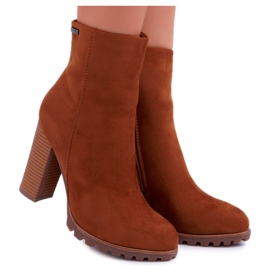 EVE Women's boots on a heel Suede Camel Cadillac brown