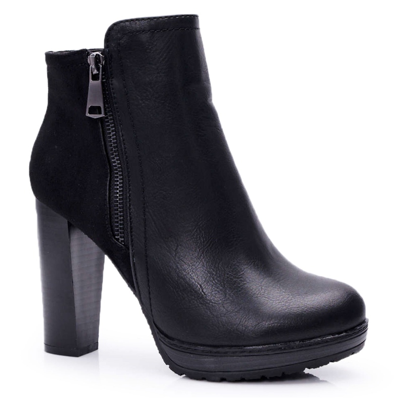 FE1 Black Malma women's boots on a high heel