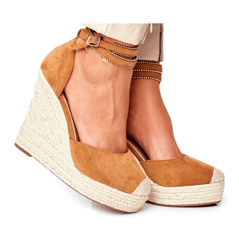 FB2 Women's Sandals On A Wedge Linen Camel Canterola brown