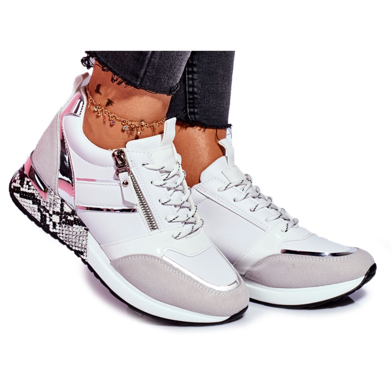 Women's Sport Shoes White Figure