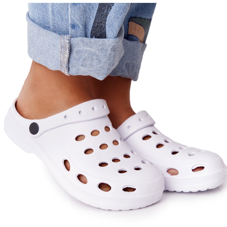 Flameshoes Women's White Eva Foam Slippers