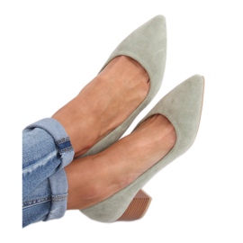 Pumps on wooden heels celadon CL75P Green