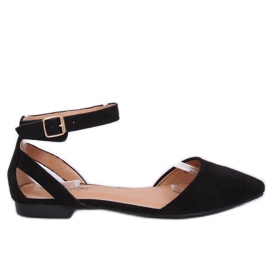 Black CL73P Black ballerinas with fastening