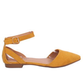 CL73P Yellow honey ballerinas with clasp