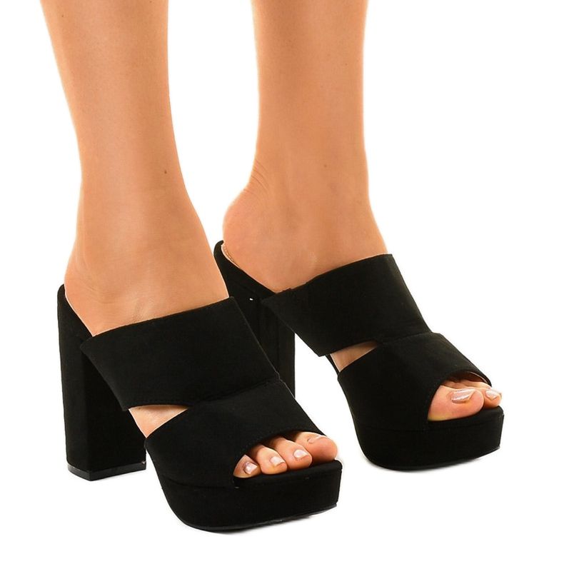 Black suede heels 9R55