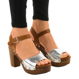 Silver high-heeled sandals 150-615 brown grey
