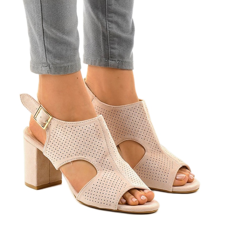 Beige openwork sandals with a cut 99-33A