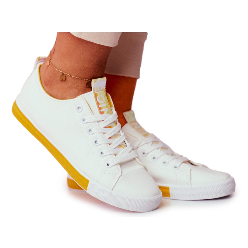SEA Classic Women's Sneakers Yellow Ville SEA Classic Women's Sneakers Yellow Ville
