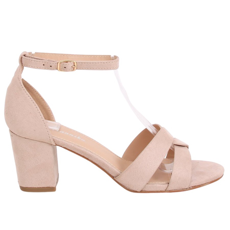 Low-heeled beige sandals A3082 Beige