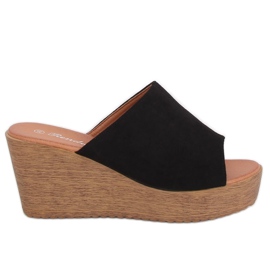 Black slippers on the wedge clogs black 10-236 Black