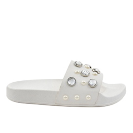 White slippers with pearls H-6567 White slippers with pearls H-6567