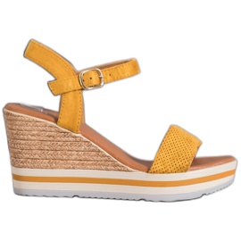 Weide Fashionable Suede Wedges yellow