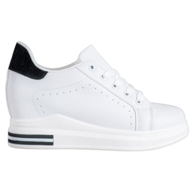 SHELOVET Sports shoes on a wedge white
