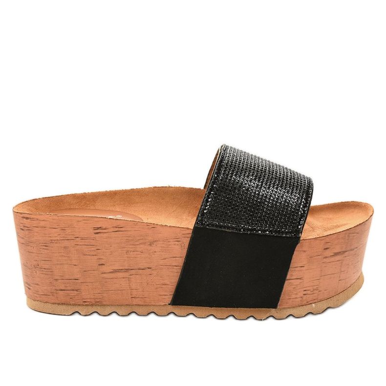 Black slippers on the platform 77-99