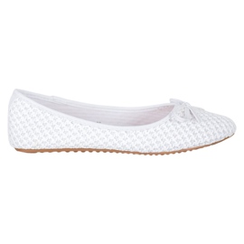 Small Swan Braided ballerinas white