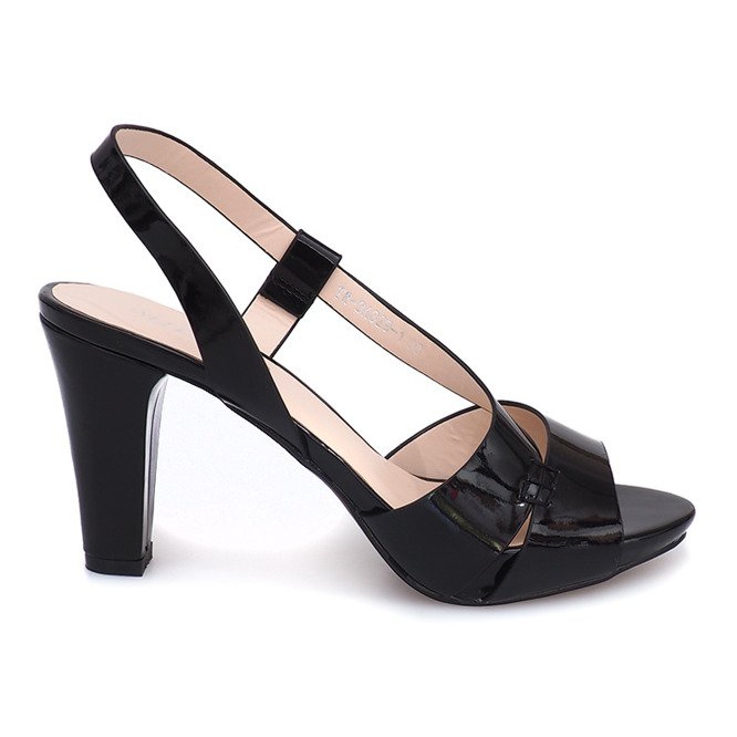 Lacquered Sandals Pumps TRA329 Black