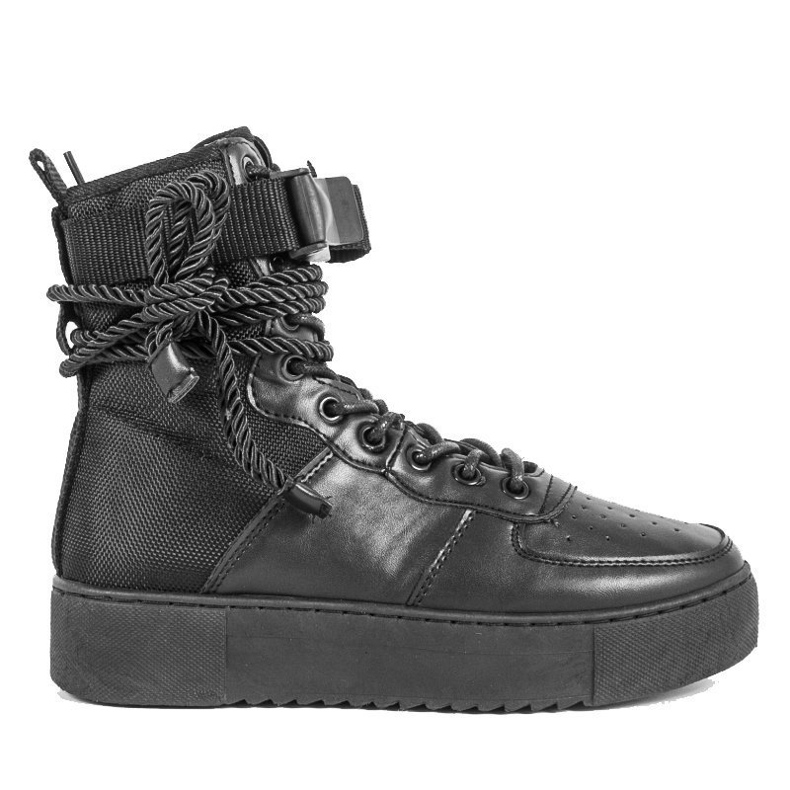 Black flat sneakers Y-026
