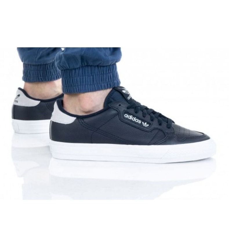 Adidas Continental Vulc M EG4590 shoes black Adidas Continental Vulc M EG4590 shoes black