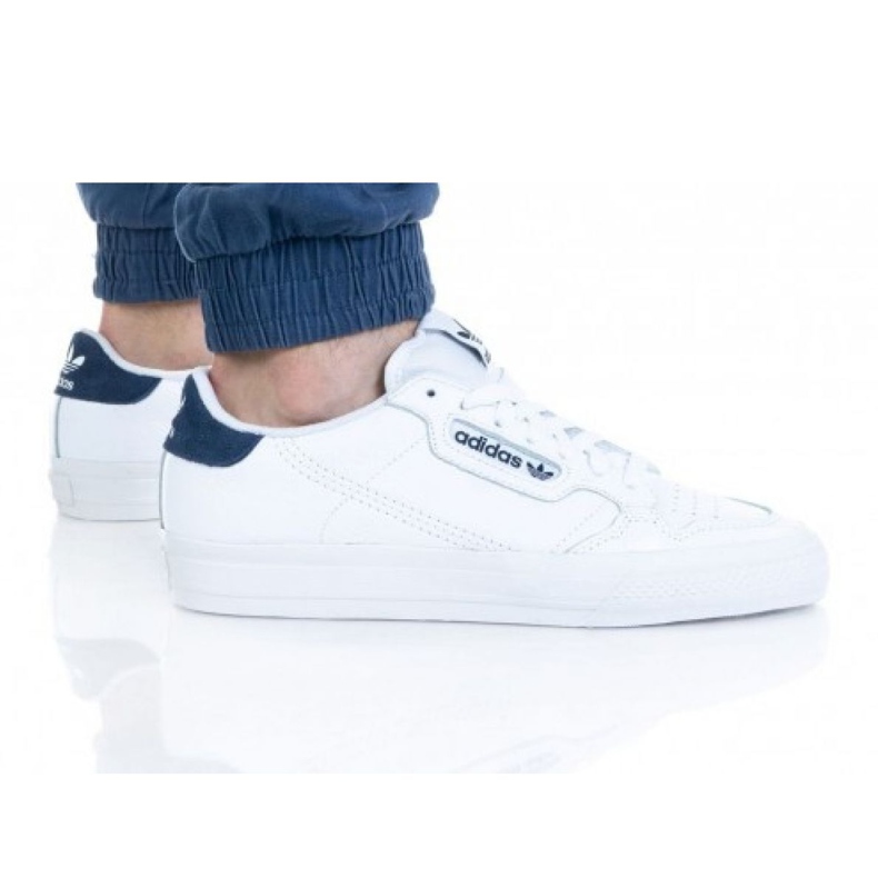 Adidas Continental Vulc M EG4588 shoes white Adidas Continental Vulc M EG4588 shoes white