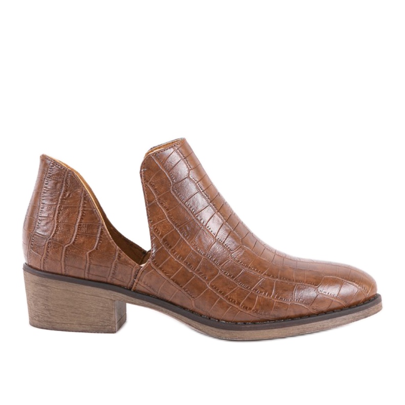 Brown slip-on ankle boots with a heel NS132P