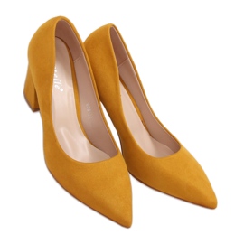 Pumps on the post honey 030-22 ES-1 Yellow