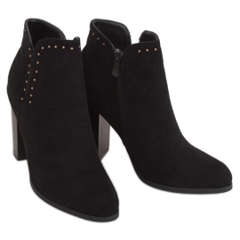 Black high heels UK11P Black