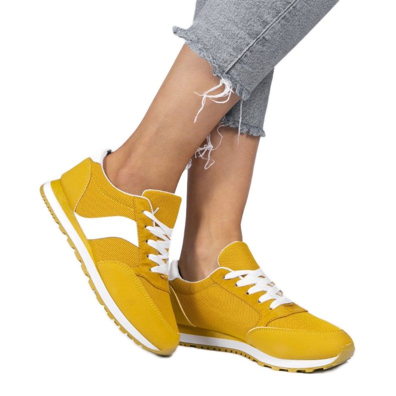 Yellow sports sneakers 3149 white