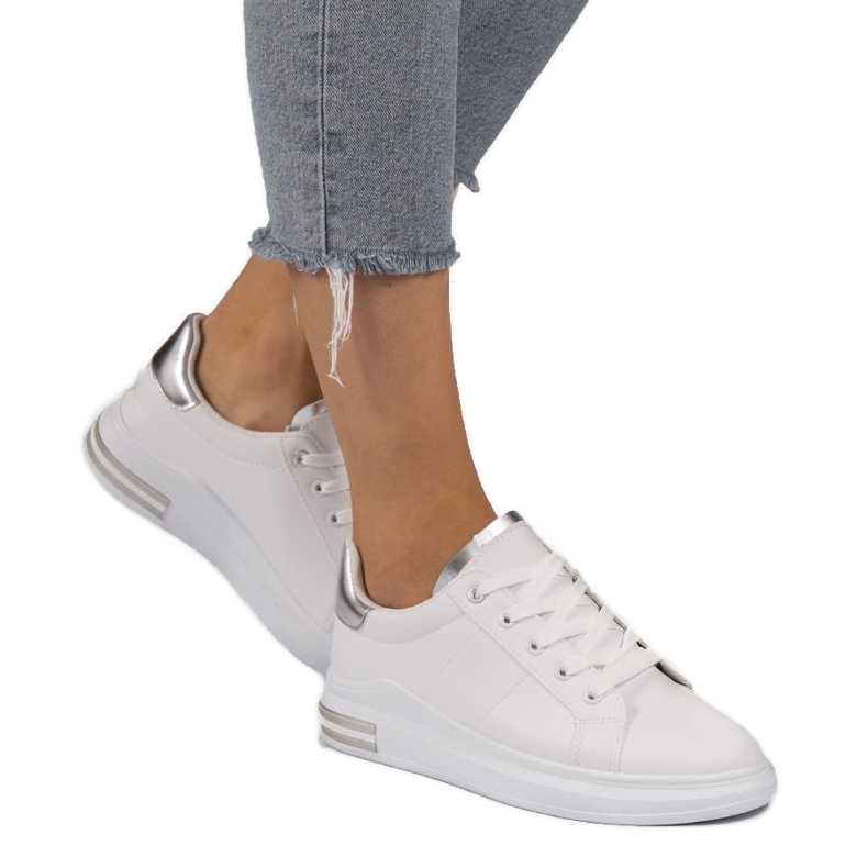 LG20 white classic sneakers silver grey