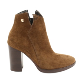 Gamis Leather suede boots on the post 4018 brown Gamis Leather suede boots on the post 4018 brown