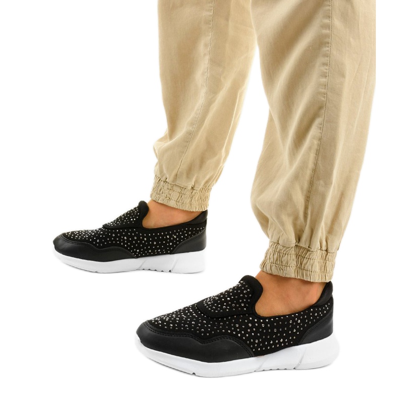 Black and white slip-on sports shoes B84-1