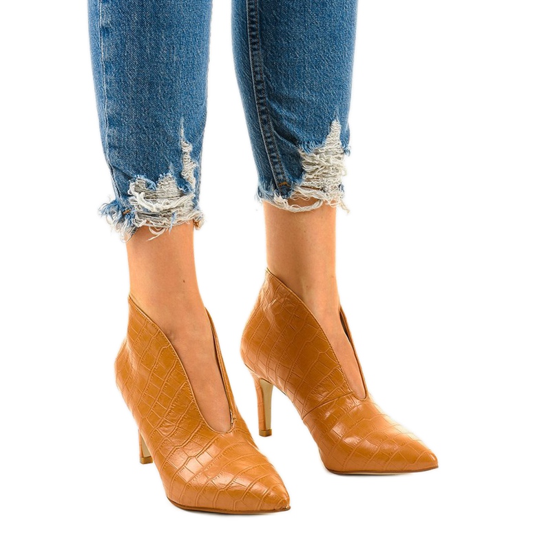 Brown slip-on boots with cutouts on the NS126P Pu stiletto heel