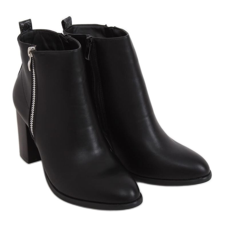Classic black high heels 688-A21 Black