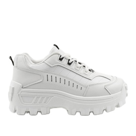 Pereipheme trendy white sports shoes Pereipheme trendy white sports shoes