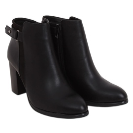 Classic black high-heeled boots 688-A23 Black